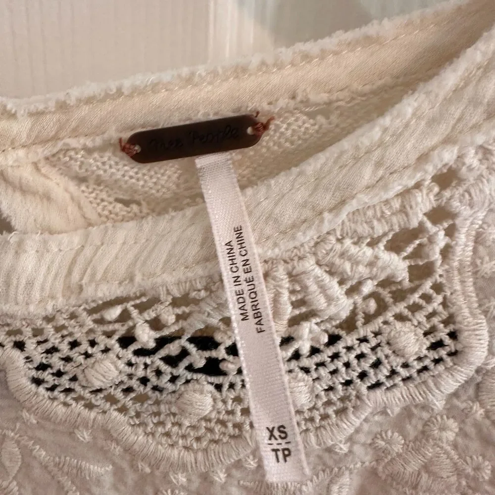 Free People Retro Love Crochet Lace Bell Sleeve Top Cream XS OB617651